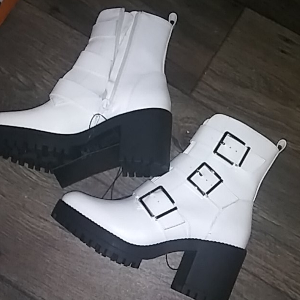 White Booties - Picture 6 of 6